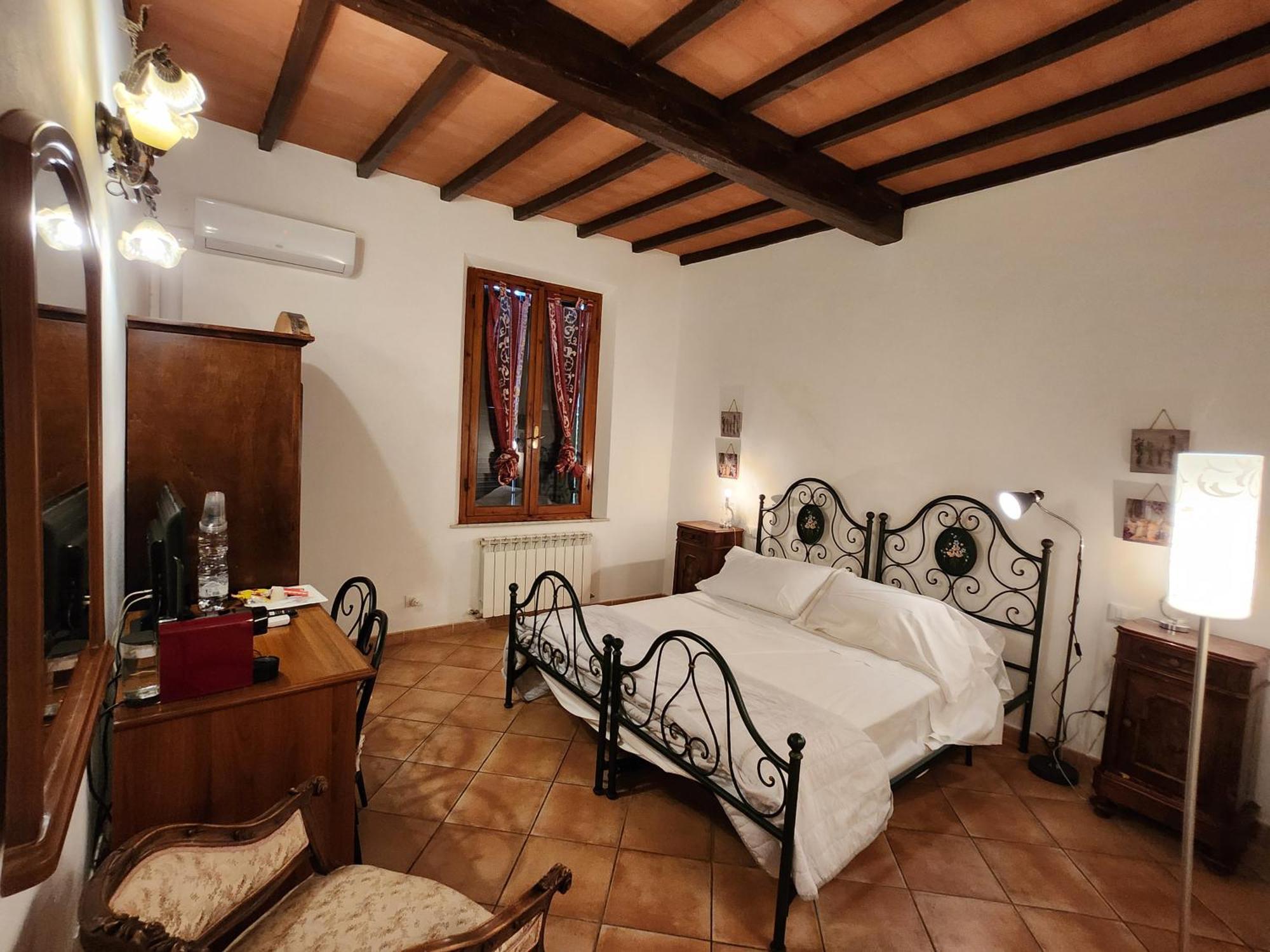 Отель Casa Cecchi Сиена Экстерьер фото